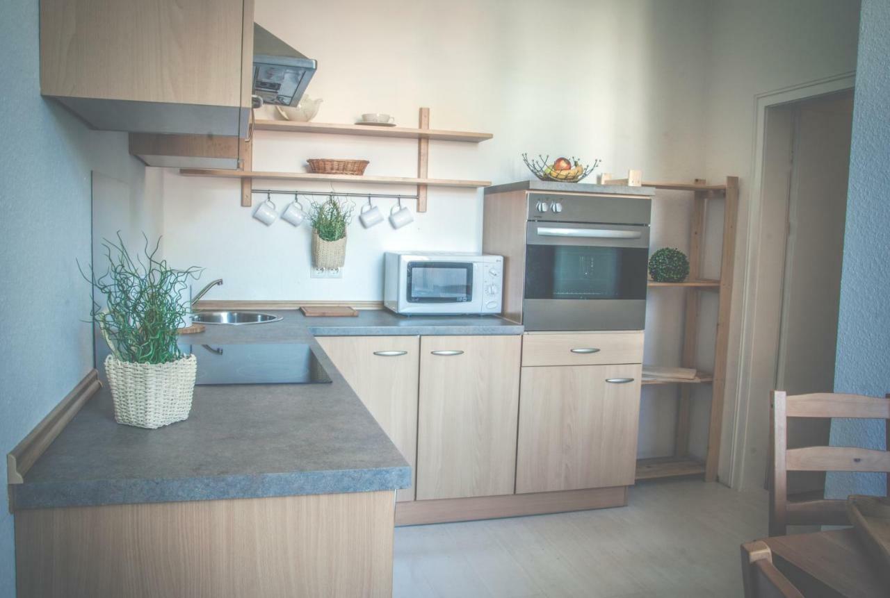 Ferienwohnung Erfurt -Fewo Eva Bagian luar foto